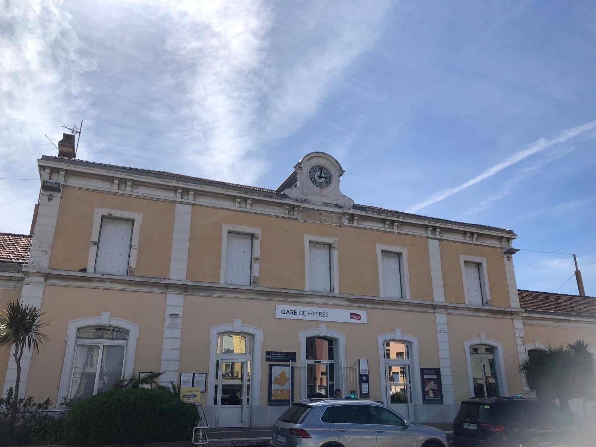 A La Gare ! T2 Hyeres Apartment Exterior foto